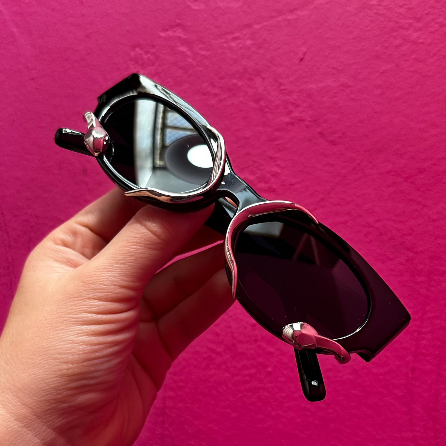 Snake Glasses - Motha's picks
