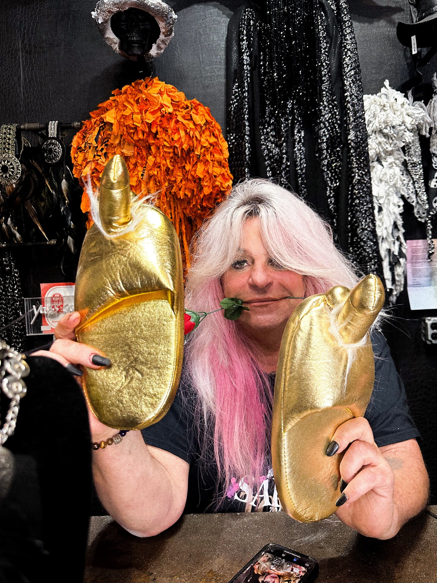P*NIS SLIPPEZZZ - SIGNED BY QUEEN MOTHA!!