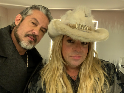 Get a Styling Session from Cosmo's Glamsquad